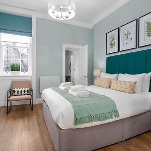 37 Doughty Street - Urban Apartments